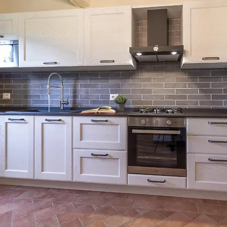 Sogni Doro Etruscan * Montepulciano Stazione